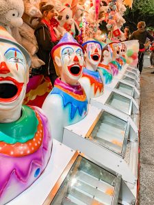 clowns