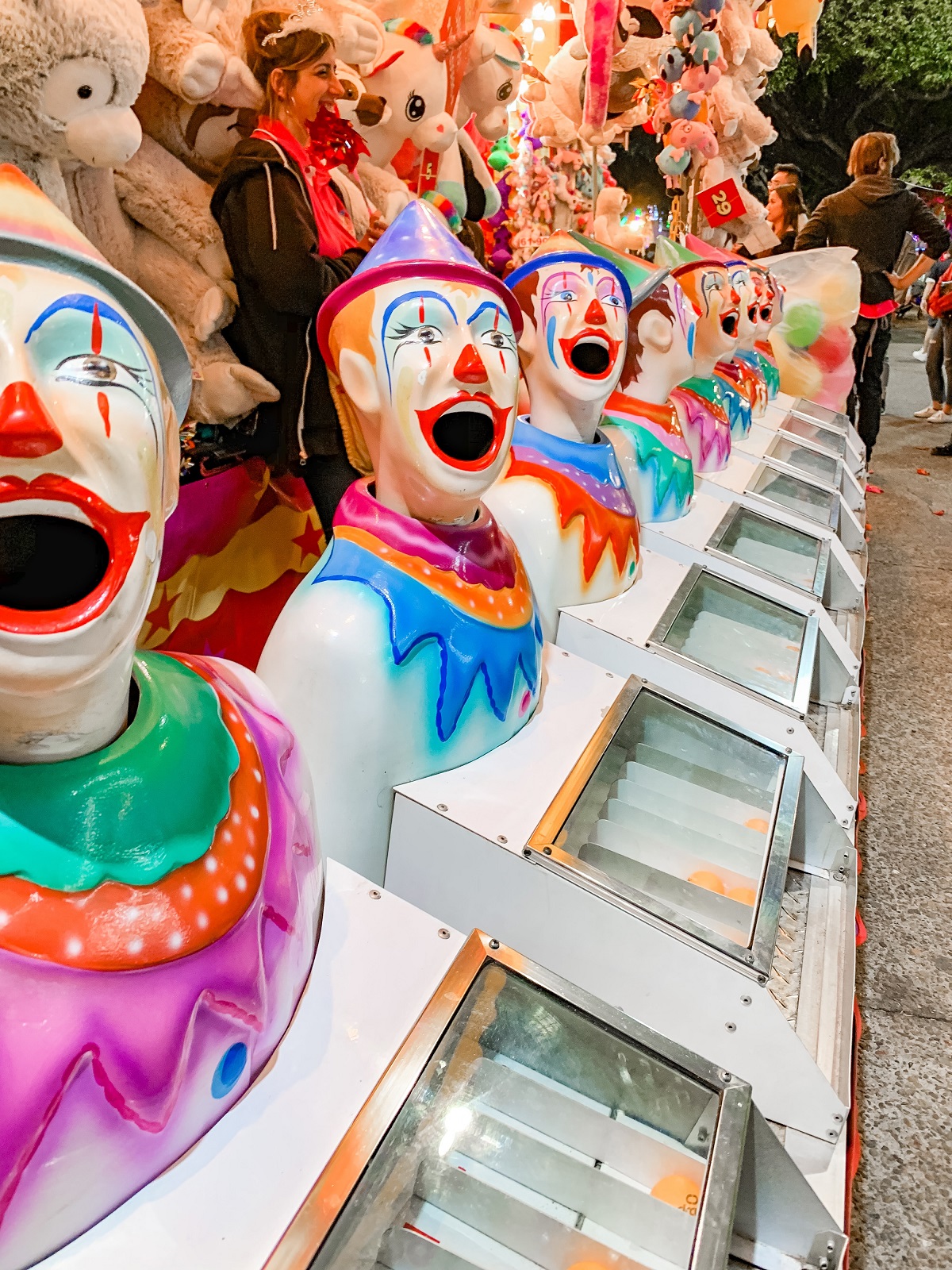 clowns